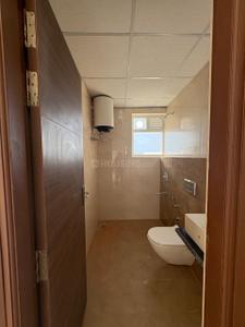 Bathroom Image of 963 Sq.ft 3 BHK Apartment / Flat for rent in Omni Amayra Luxury One, Aujala Mohali for Rs. 32000
