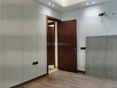 Bedroom Image of 2400 Sq.ft 3 BHK Builder Floor for rent in Greater Kailash I New Delhi for Rs. 190000