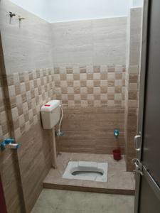Bathroom Image of 200 Sq.ft 2 BHK Villa for rent in Amrai Gaon Lucknow for Rs. 6500