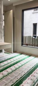 Bedroom Image of 1125 Sq.ft 3 BHK Builder Floor for sale in Vivek Vihar New Delhi for Rs. 25000000