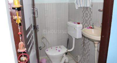 Bathroom Image of BANNU PG FOR GENTS in Adugodi, Bangalore