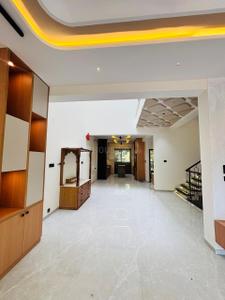 Pooja Room Image of 2400 Sq.ft 4.5 BHK Independent House for rent in Amanora Park Town, Hadapsar Pune for Rs. 190000