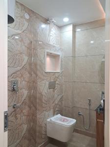 Common Bathroom Image of 1000 Sq.ft 3 BHK Builder Floor for rent in Dwarka Mor New Delhi for Rs. 33000