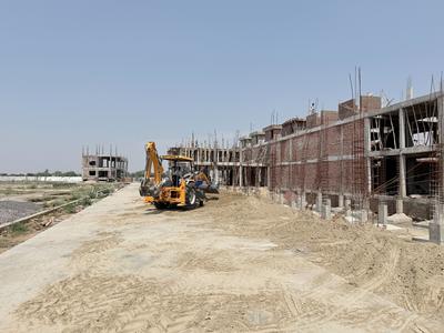 Vasudev Retret Plot View 2