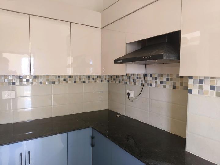 Signature Orchard Avenue 2 Main Image 1