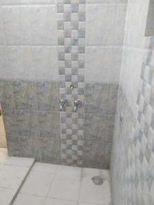 Bathroom Image of 1350 Sq.ft 4 BHK Independent House for rent in Malviya Nagar Jaipur for Rs. 24000