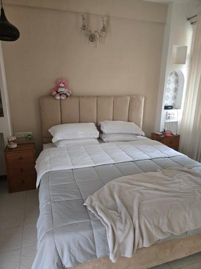 Apartment building Bedroom 1