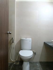 ACME Ozone Attached Bathroom with Bedroom One 4