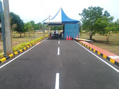 Image of 1000 Sq.ft Residential Plot / Land for sale in Staar Staar Sapphire, Kelambakkam, Chennai for Rs. 5000000
