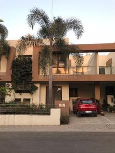 Image of 1250 Sq.ft 3 BHK Villa for rent in Kolte Patil Life Republic Sector R2 2nd Avenue, Marunji, Pune for Rs. 60000