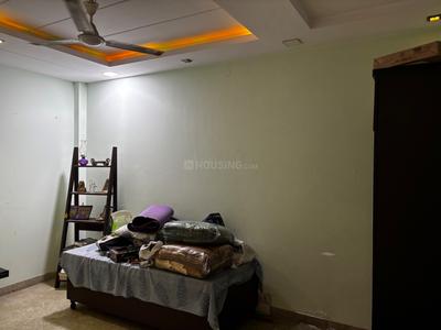 Bedroom Image of 900 Sq.ft 3 BHK Builder Floor for sale in Tri Nagar New Delhi for Rs. 7300000