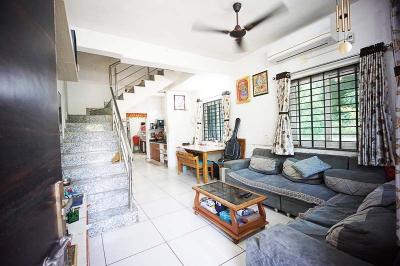 Living Room Image of 1800 Sq.ft 3 BHK Independent House for sale in Ghuma Ahmedabad for Rs. 18600000