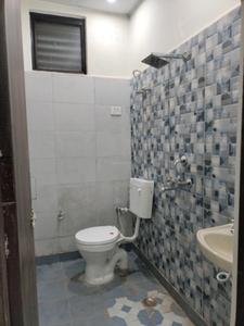 Common Bathroom Image of 800 Sq.ft 2 BHK Apartment / Flat for sale in CI Golf City, Kambakshpur Noida for Rs. 3085000