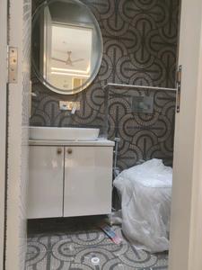 Common Bathroom Image of 4200 Sq.ft 4.5 BHK Builder Floor for sale in RR Ultra Luxury Floors, Green Field Colony Faridabad for Rs. 30000000