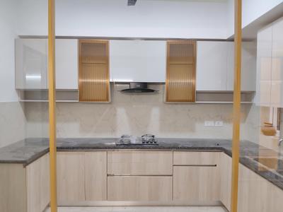 Kitchen Image of 1626 Sq.ft 3 BHK Builder Floor for rent in Smartworld Orchard, Sector 61 Gurgaon for Rs. 62000