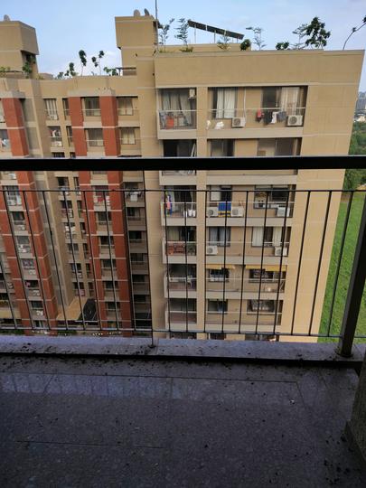 United Serene Elegancy Main Image 1