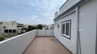 Bathroom Image of 300 Sq.ft 1 RK Independent House for rent in HSR Layout Bengaluru for Rs. 18000