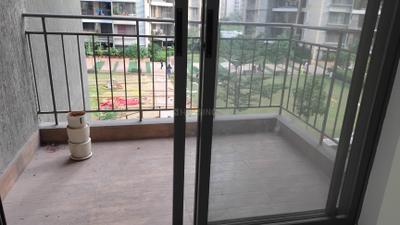 Balcony Image of 990 Sq.ft 2 BHK Apartment / Flat for rent in Pride World City, Lohegaon Pune for Rs. 26000