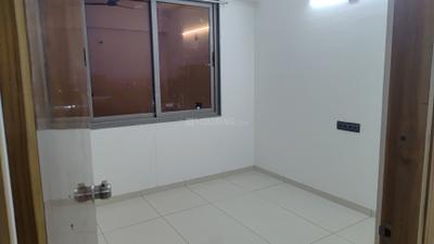 Bedroom Image of 1650 Sq.ft 3 BHK Apartment / Flat for rent in Bhadaj Ahmedabad for Rs. 25000