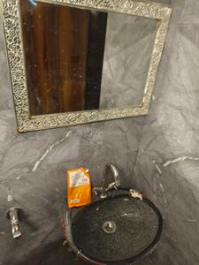 Bathroom Image of 500 Sq.ft 1 RK Builder Floor for rent in Panchsheel Park New Delhi for Rs. 8000