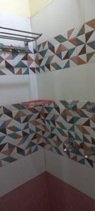 Bathroom Image of 700 Sq.ft 1 BHK Independent House for rent in Tankapani Road Bhubaneswar for Rs. 8000