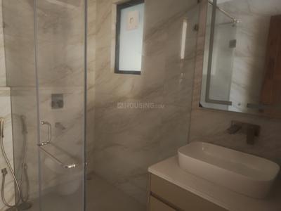 Bathroom Image of 2370 Sq.ft 4 BHK Builder Floor for sale in Sector 45 Gurgaon for Rs. 41000000