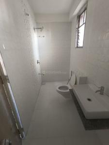 Bathroom Image of 2250 Sq.ft 3 BHK Apartment / Flat for rent in Sumeru One, Paldi Ahmedabad for Rs. 30000
