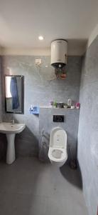 Bathroom Image of 1250 Sq.ft 2 BHK Builder Floor for rent in Singhpura Zirakpur for Rs. 24000