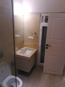 Bathroom Image of 1250 Sq.ft 3 BHK Apartment / Flat for sale in Kanakia Paris, Bandra East Mumbai for Rs. 34500000
