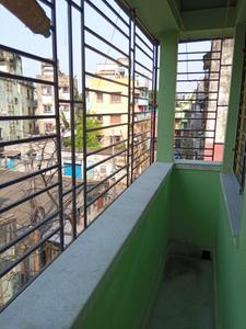Balcony Image of 550 Sq.ft 2 BHK Independent House for rent in Kankurgachi Apartment, Kankurgachi Kolkata for Rs. 15000