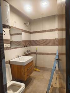 Image of 1300 Sq.ft 3 BHK Apartment / Flat for rent in Amar Jyoti Kunj, Mayur Vihar Phase 1, New Delhi for Rs. 55000