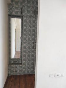 Bedroom Image of 1000 Sq.ft 2 BHK Apartment / Flat for rent in Omaxe The Palace, Gomti Nagar Lucknow for Rs. 26000