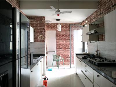 Kitchen Image of 1680 Sq.ft 4 BHK Apartment / Flat for sale in Rustomjee Seasons by Rustomjee Builders, Bandra East Mumbai for Rs. 82500000
