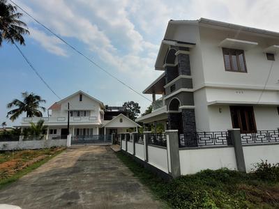 Image of 2200 Sq.ft 4 BHK Independent House for sale in Pallikkara, Kochi for Rs. 11500000
