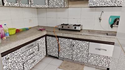 Kitchen Image of 1675 Sq.ft 3 BHK Apartment / Flat for rent in Rohtas Plumeria Homes, Gomti Nagar Lucknow for Rs. 36000