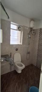 Bathroom Image of 1115 Sq.ft 2 BHK Apartment / Flat for rent in Vascon Ela, Hadapsar Pune for Rs. 34000