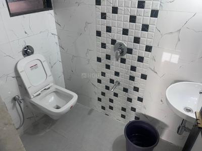 Bathroom Image of 610 Sq.ft 1 BHK Apartment / Flat for sale in Bhandup West Mumbai for Rs. 8000000
