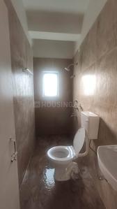 Bathroom Image of 1050 Sq.ft 2 BHK Apartment / Flat for rent in Dagapur Siliguri for Rs. 12000