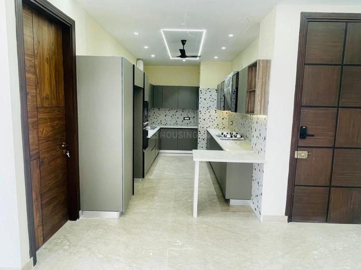 Sector 25, DLF Phase 2 Main Image 1