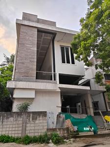 5 BHK Independent House