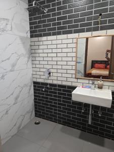 Image of 2430 Sq.ft 3 BHK Builder Floor for rent in South Extension I, New Delhi for Rs. 80000