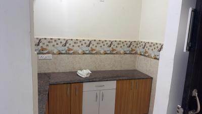 Kitchen Image of 940 Sq.ft 2 BHK Apartment / Flat for rent in Gaurs Siddhartham, Siddharth Vihar Ghaziabad for Rs. 22000