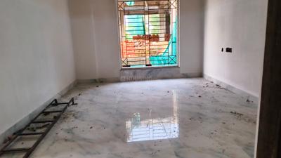 Living Room Image of 900 Sq.ft 2 BHK Apartment / Flat for sale in Naktala Kolkata for Rs. 6200000