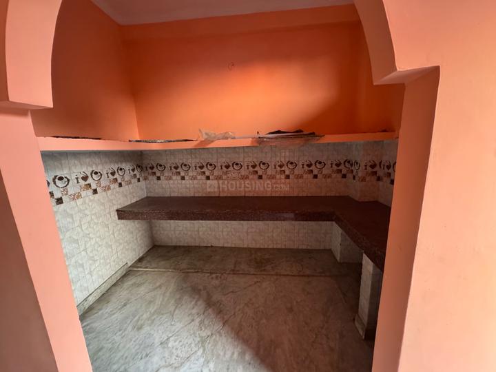 Ashok Vatika, Hindan Residential Area Bathroom 1