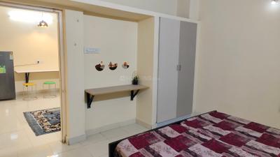 Bedroom Image of 490 Sq.ft 1 BHK Apartment / Flat for rent in Begumpet Hyderabad for Rs. 23000