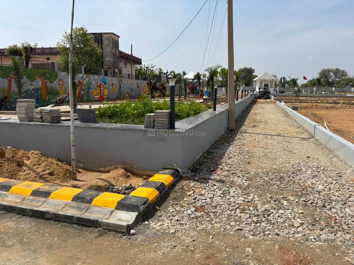 Gandhi Path West Main Image 1