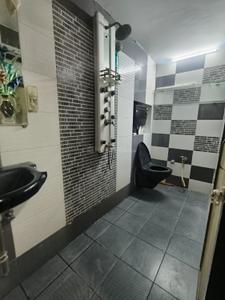 Bathroom Image of 1000 Sq.ft 2 BHK Apartment / Flat for rent in Ghatkopar West Mumbai for Rs. 48000
