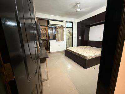 Bedroom Image of 1800 Sq.ft 3.5 BHK Builder Floor for sale in Jamia Nagar New Delhi for Rs. 23900000