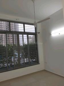 Bedroom Image of 1050 Sq.ft 2 BHK Apartment / Flat for sale in Amanora Future Towers, Hadapsar Pune for Rs. 13000000