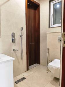 Common Bathroom Image of 2700 Sq.ft 4 BHK Builder Floor for sale in Paramount Luxury Floors Sushant Lok 3, Sector 57 Gurgaon for Rs. 33000000